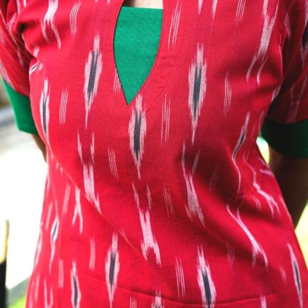 WOMEN’S ELEGANT RED KURTI SET WITH DUPATTA